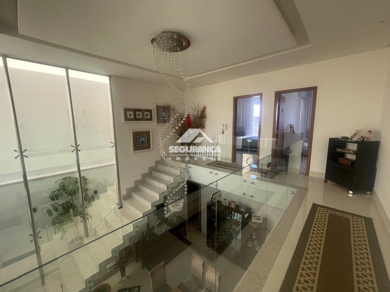 Casa à venda no SANTO AGOSTINHO: 