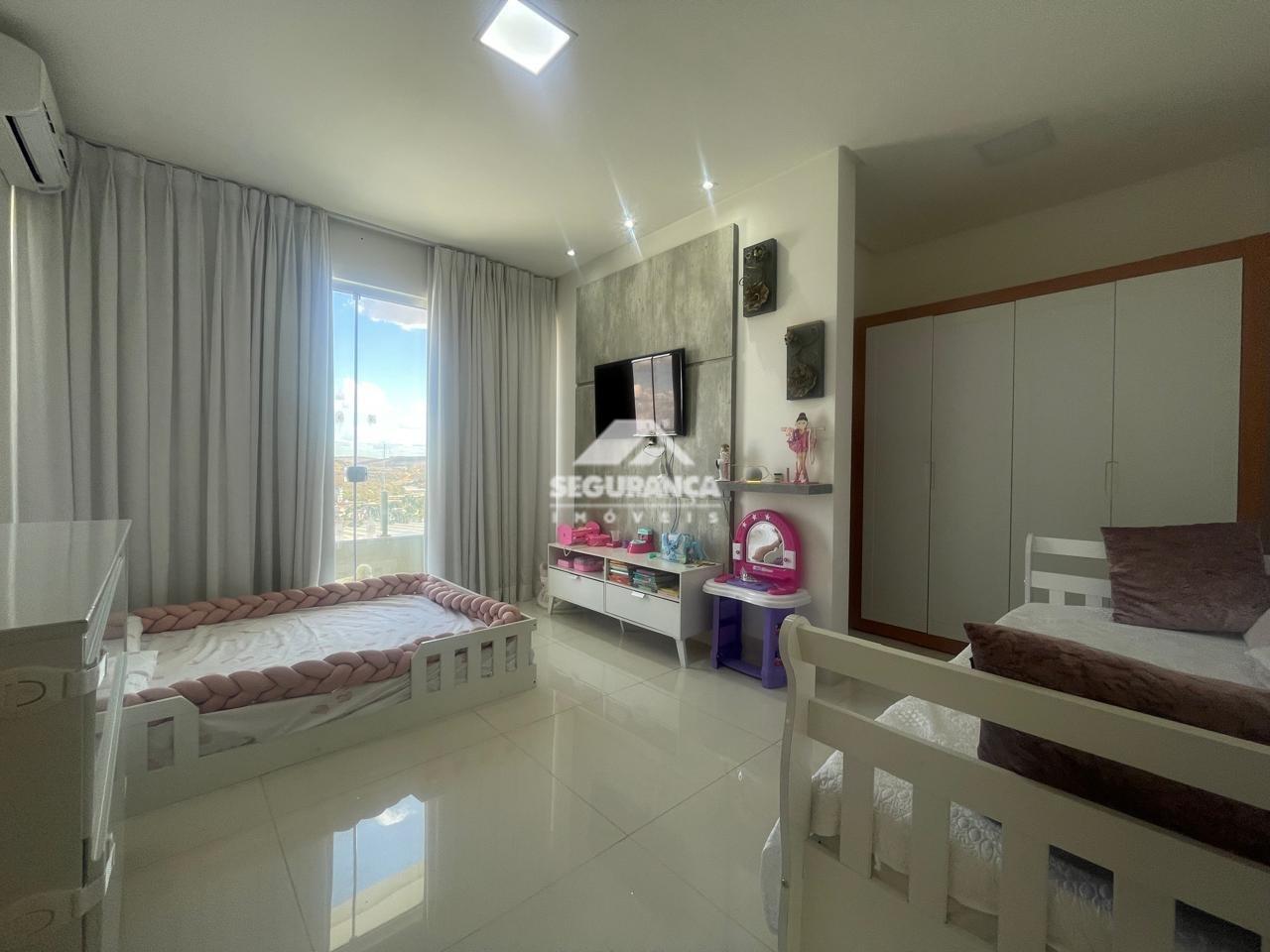 Casa à venda no SANTO AGOSTINHO: 