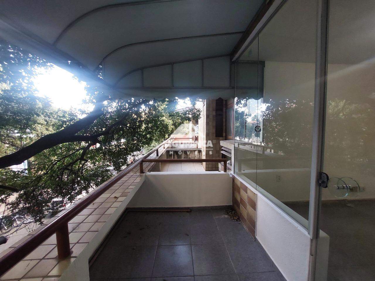 Sala à venda no Centro: SACADA