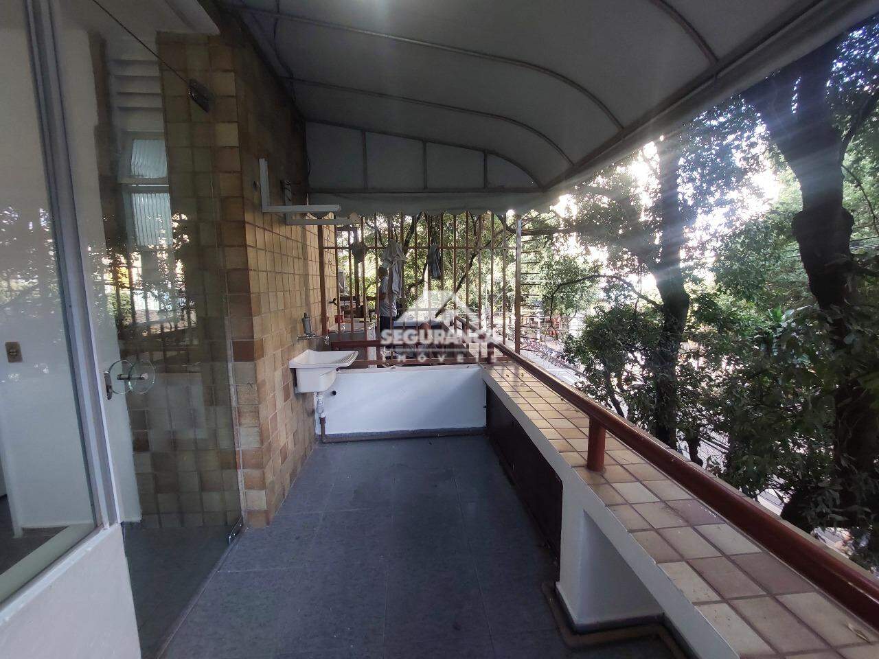 Sala à venda no Centro: SACADA 