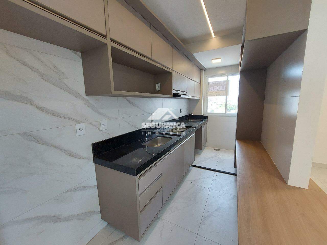 Apartamento para aluguel no ESPLANADINHA: COZINHA