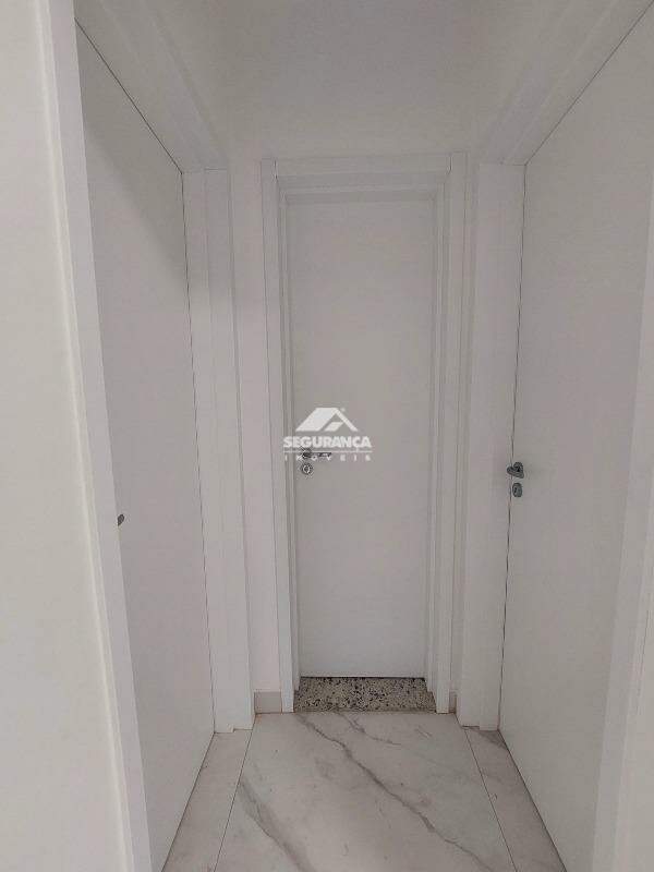 Apartamento para aluguel no ESPLANADINHA: HALL