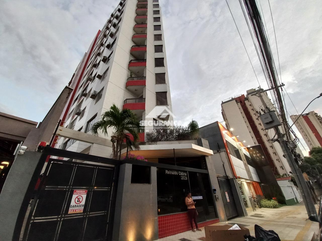 Apartamento à venda no Centro: FACHADA