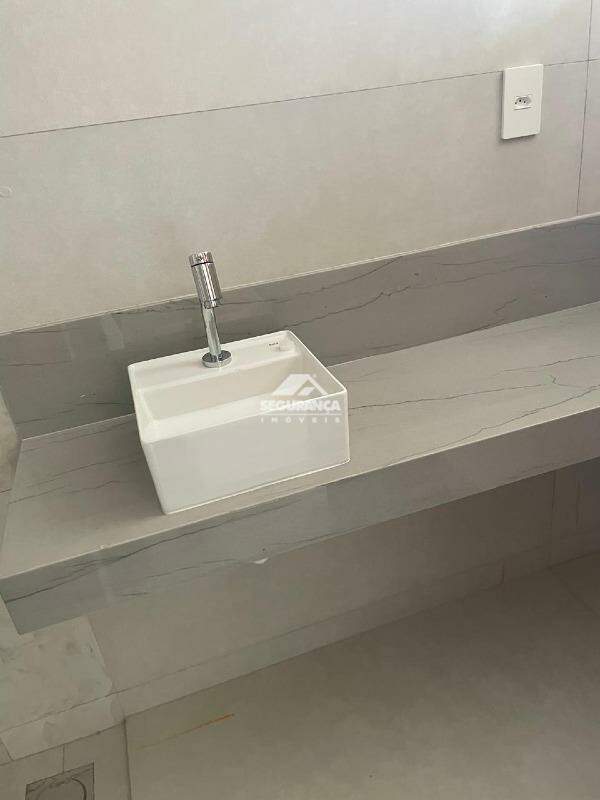 Apartamento à venda no Esplanada: