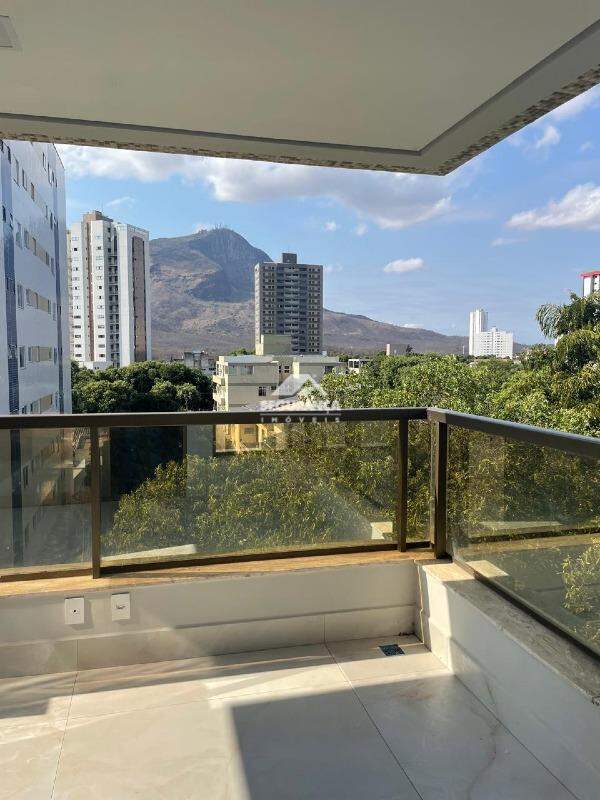 Apartamento à venda no Esplanada: