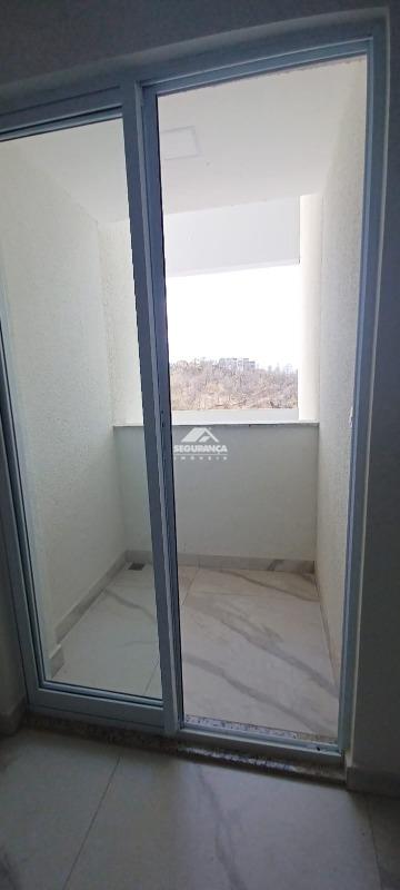 Apartamento à venda no ESPLANADINHA: 