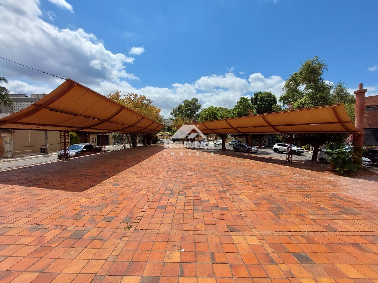 Loja para aluguel no Ilha dos Araújos: PÁTIO