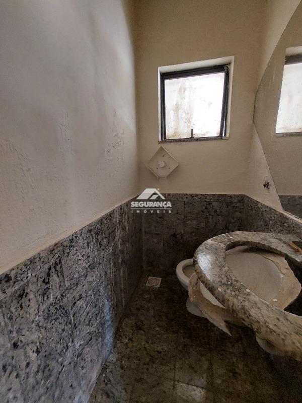 Loja para aluguel no Ilha dos Araújos: BANHEIRO SOCIAL (2)