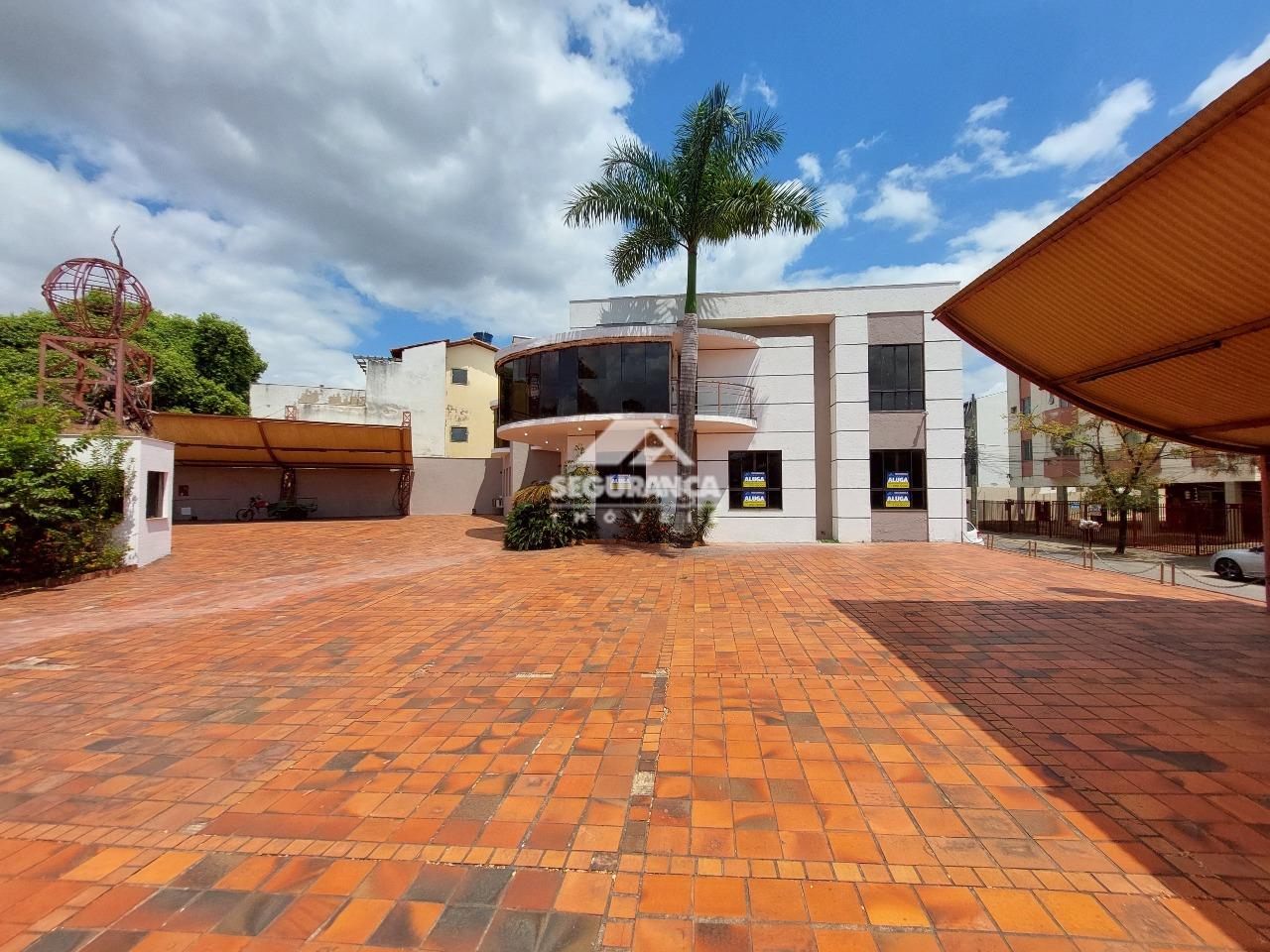 Loja para aluguel no Ilha dos Araújos: PÁTIO