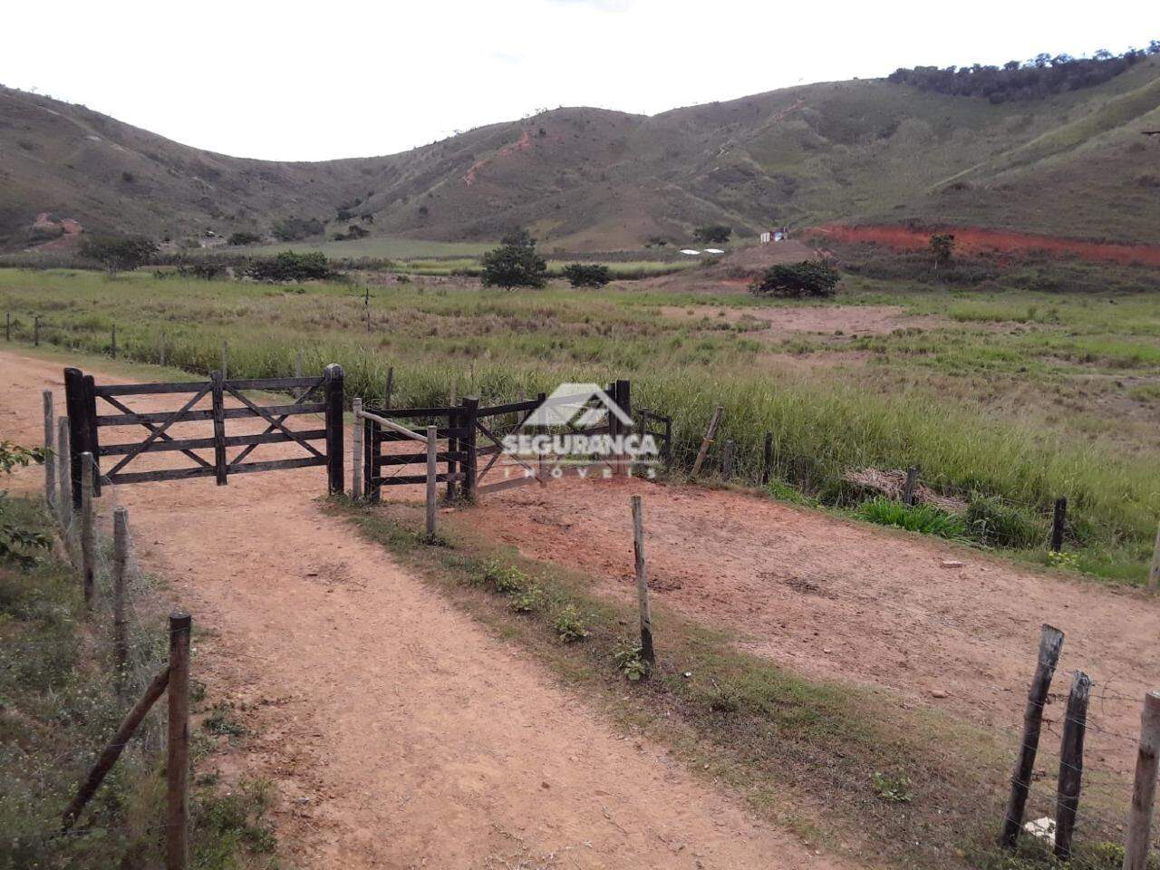 Fazenda à venda no ZONA RUAL: