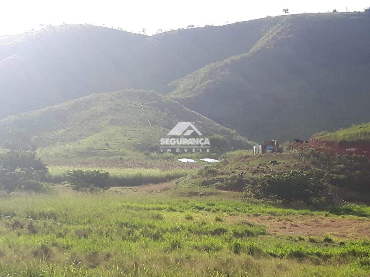 Fazenda à venda no ZONA RUAL: