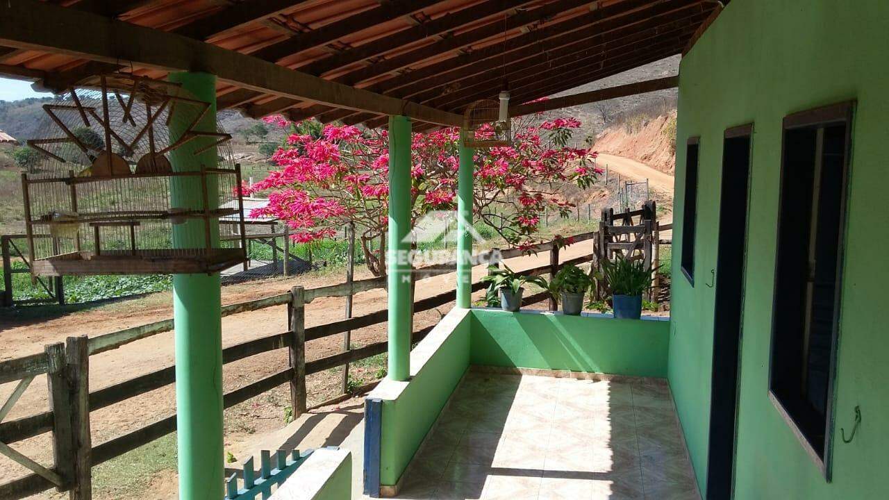 Fazenda à venda no ZONA RUAL: