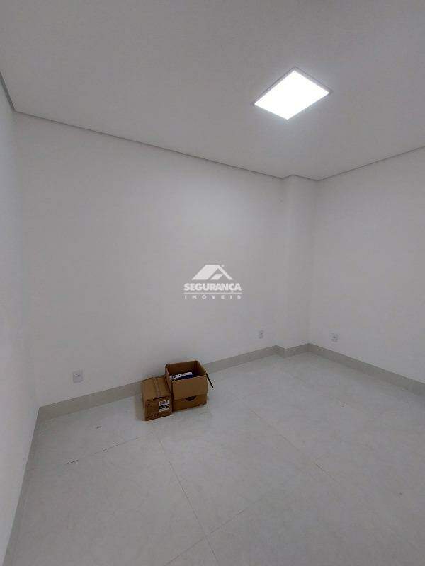 Apartamento para aluguel no LAGOA SANTA II: CLOSET DA SUÍTE (2)