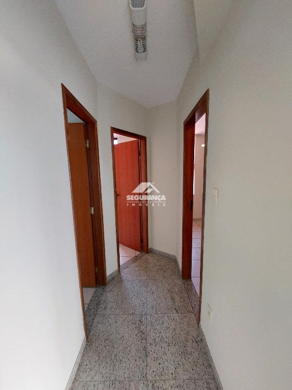 Apartamento à venda no ESPLANADINHA: HALL