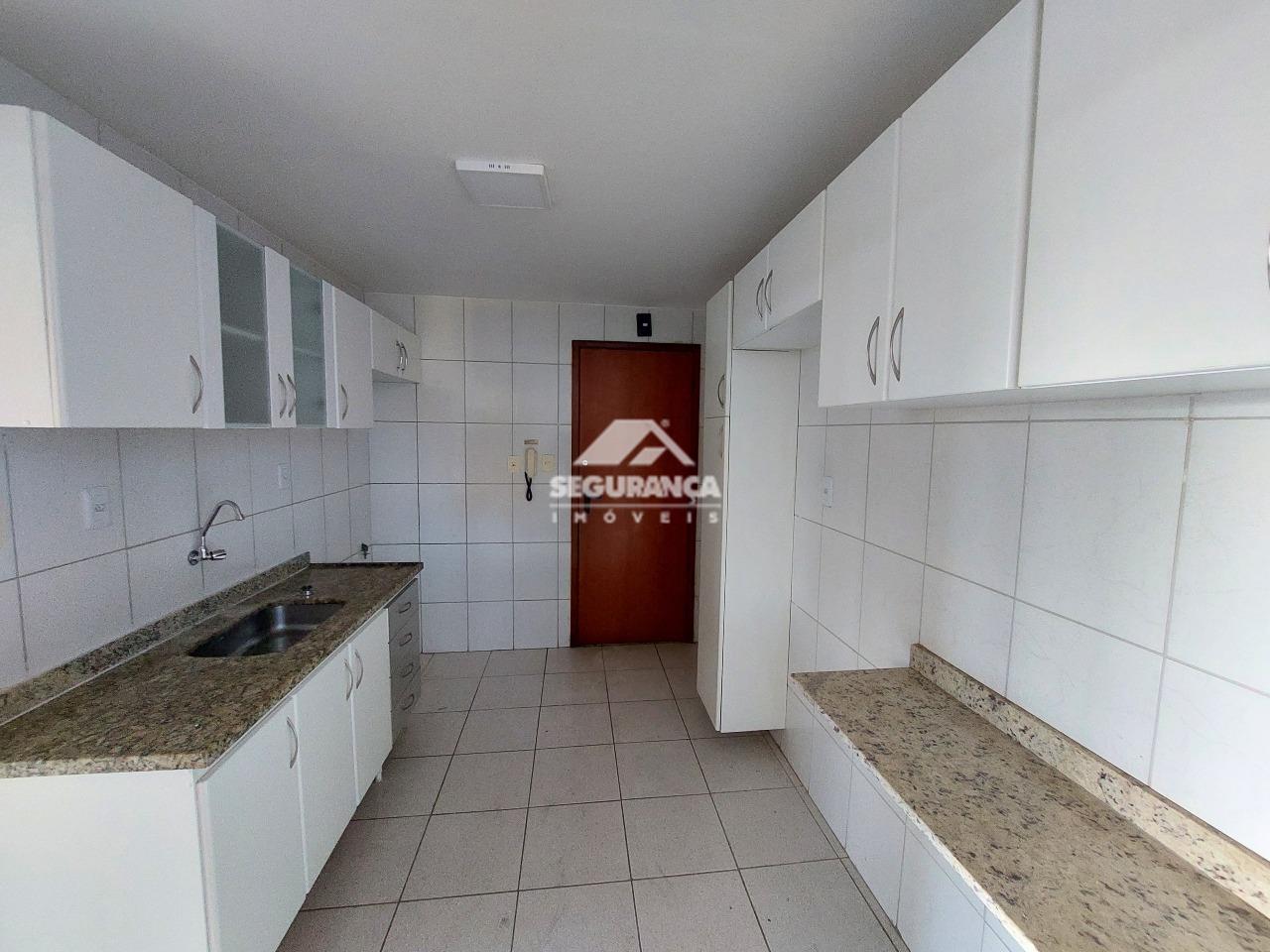 Apartamento à venda no ESPLANADINHA: COZINHA