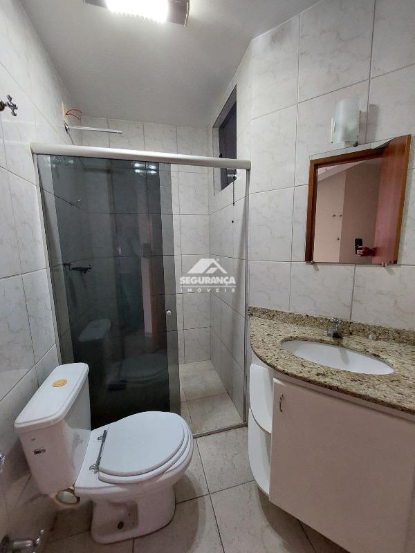 Apartamento à venda no ESPLANADINHA: BANHEIRO SOCIAL