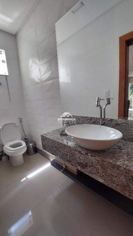 Casa para aluguel no Ilha dos Araújos: LAVABO