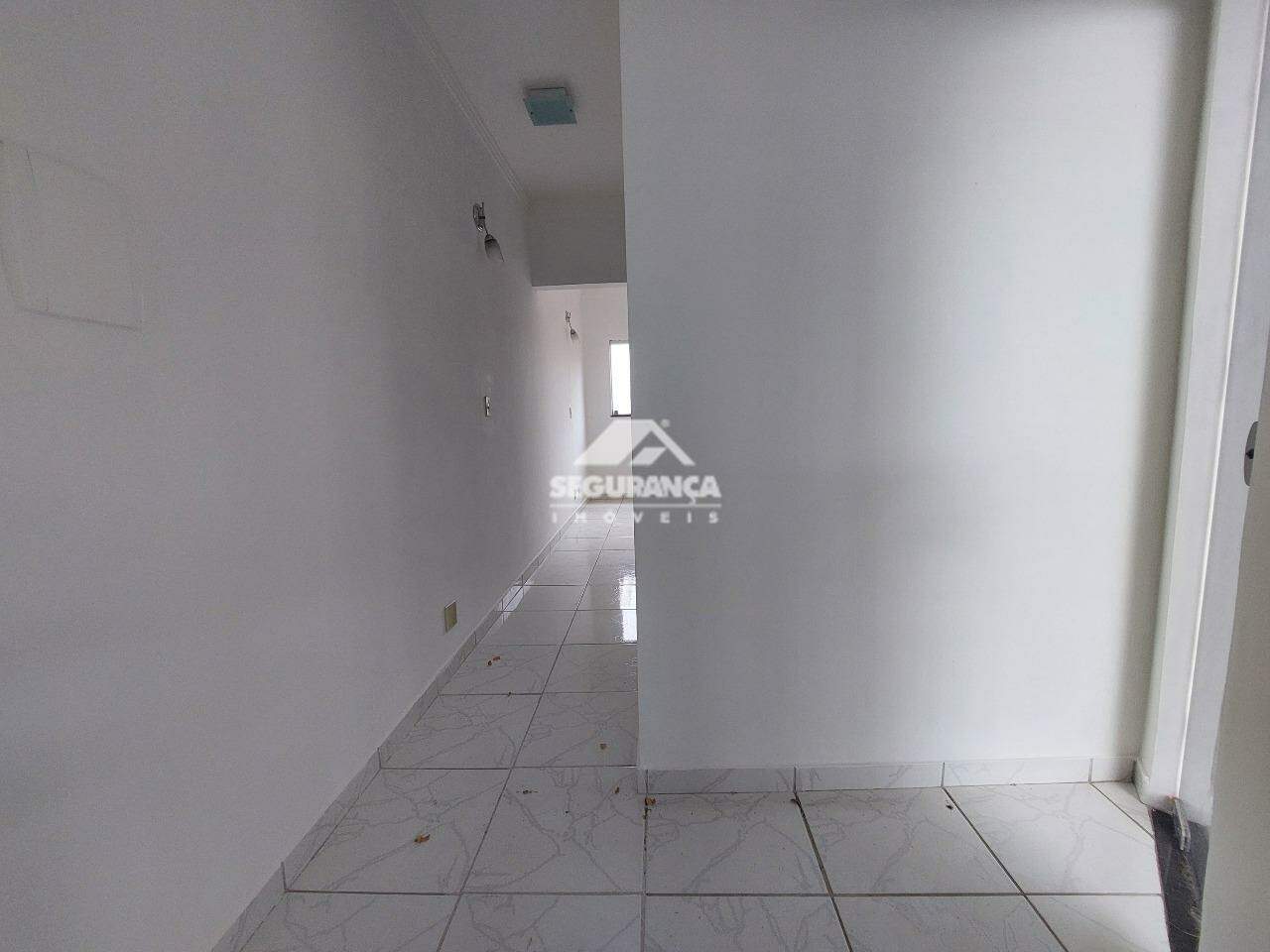 Casa à venda no SANTOS DUMONT: HALL DE ACESSO AO 2 PAVIMENTO