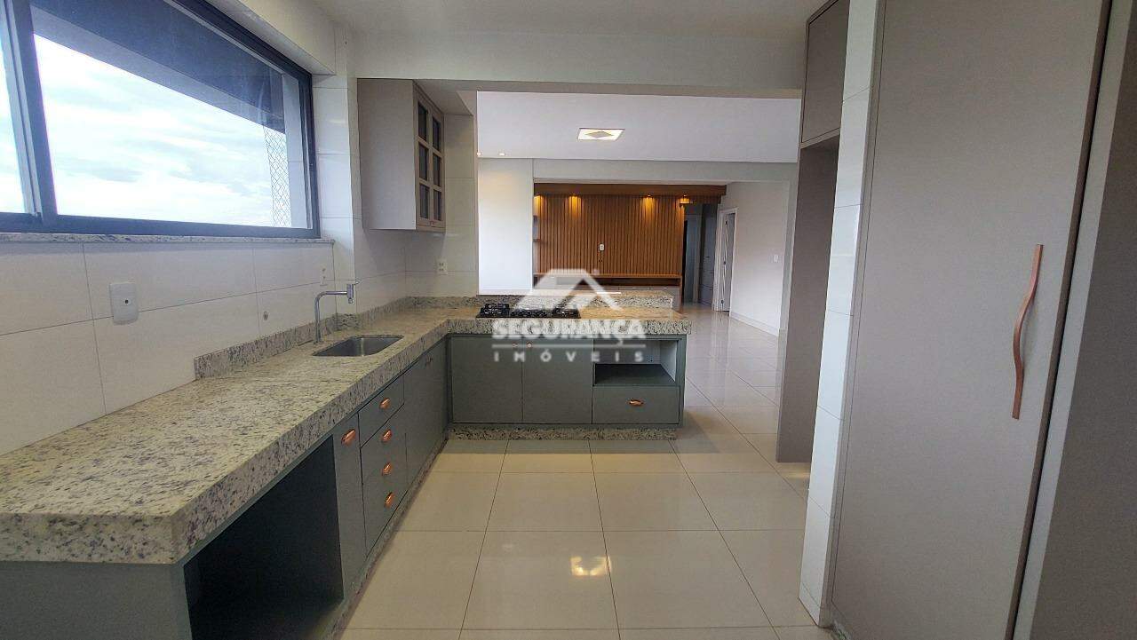 Apartamento para aluguel no Esplanada: COZINHA