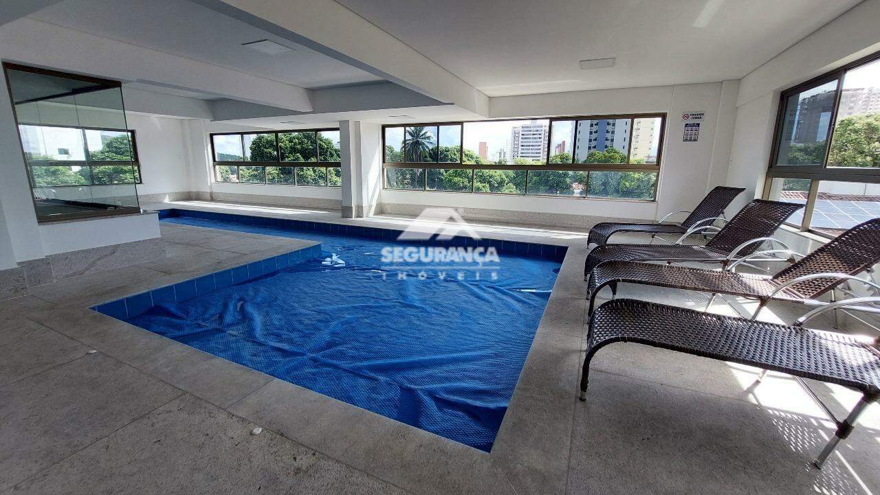 Apartamento para aluguel no Esplanada: PISCINA