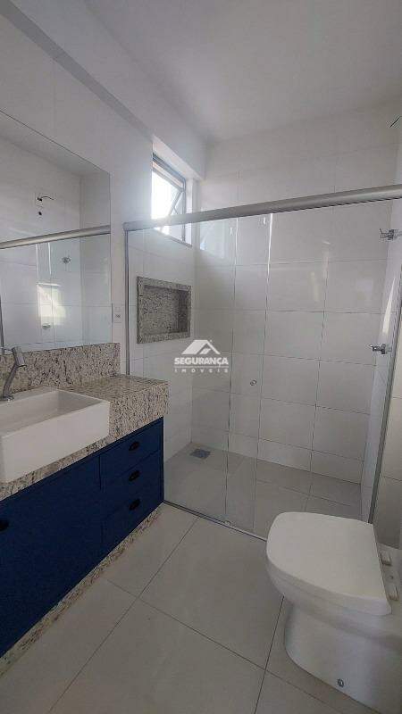 Apartamento para aluguel no Esplanada: BANHEIRO SUÍTE