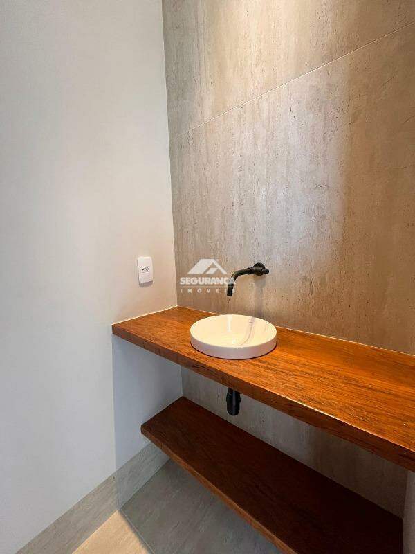 Casa à venda no Ilha dos Araújos: lavabo