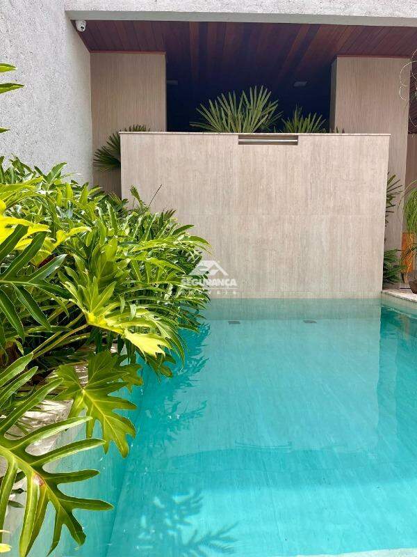 Casa à venda no Ilha dos Araújos: piscina