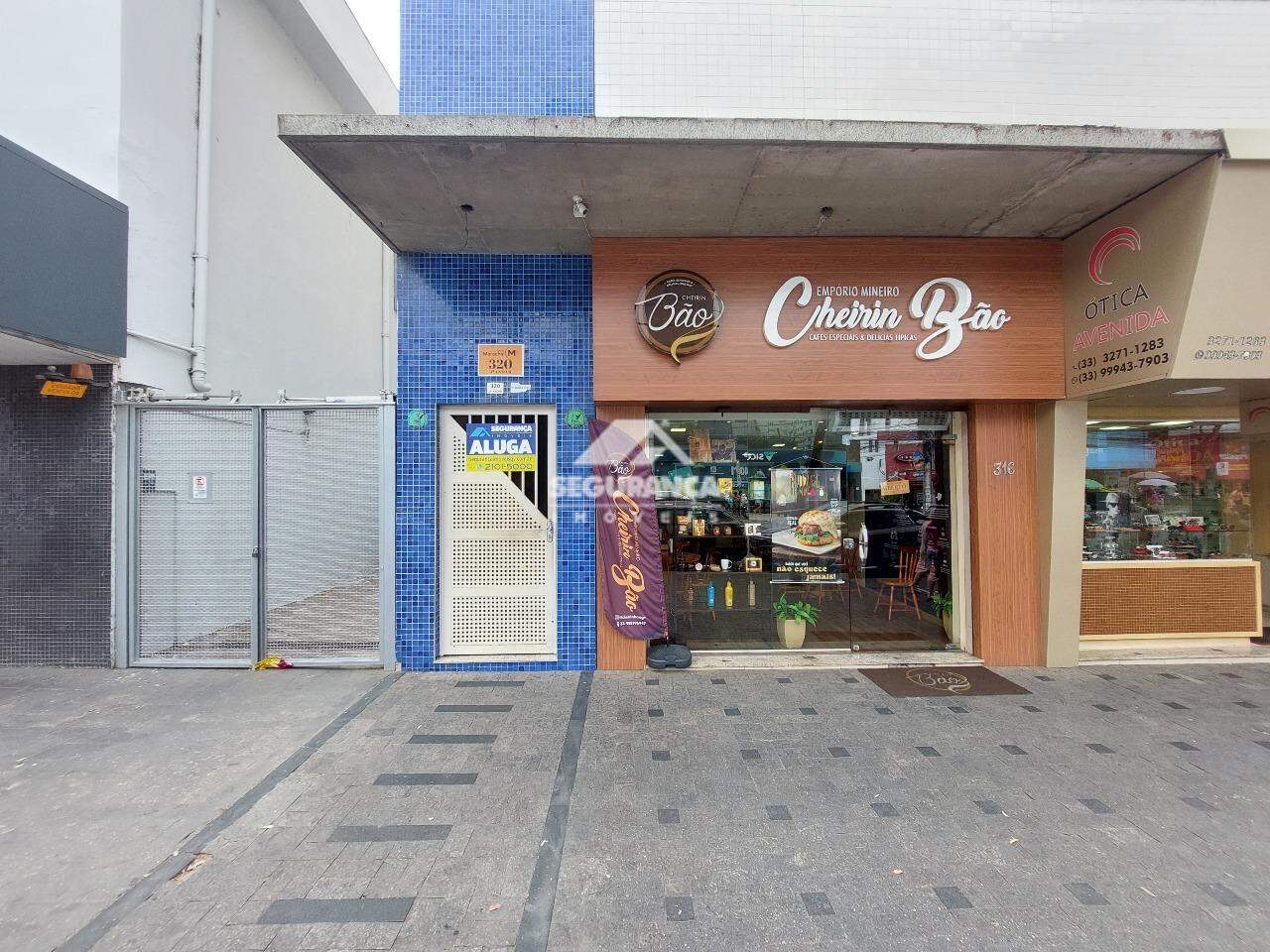 Sala para aluguel no Centro: FACHADA