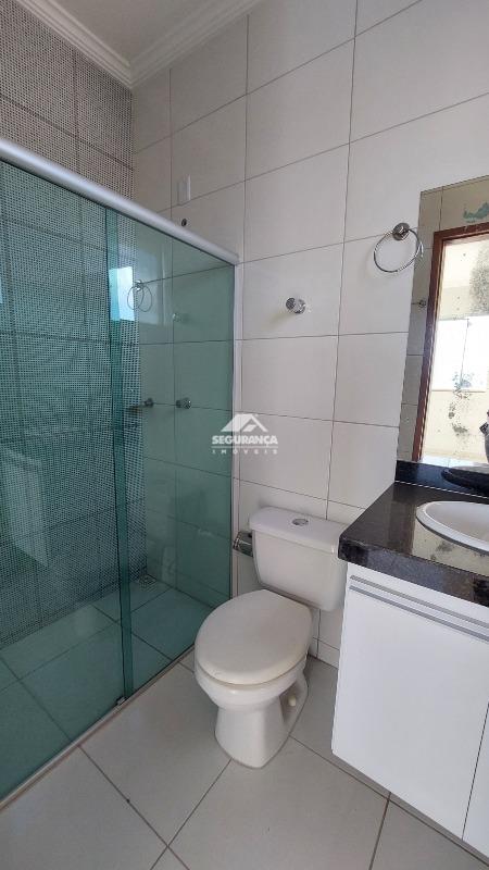 Apartamento para aluguel no Santa Rita: BANHEIRO SUÍTE