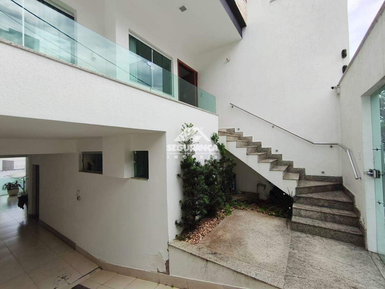 Casa à venda no LAGOA SANTA: 