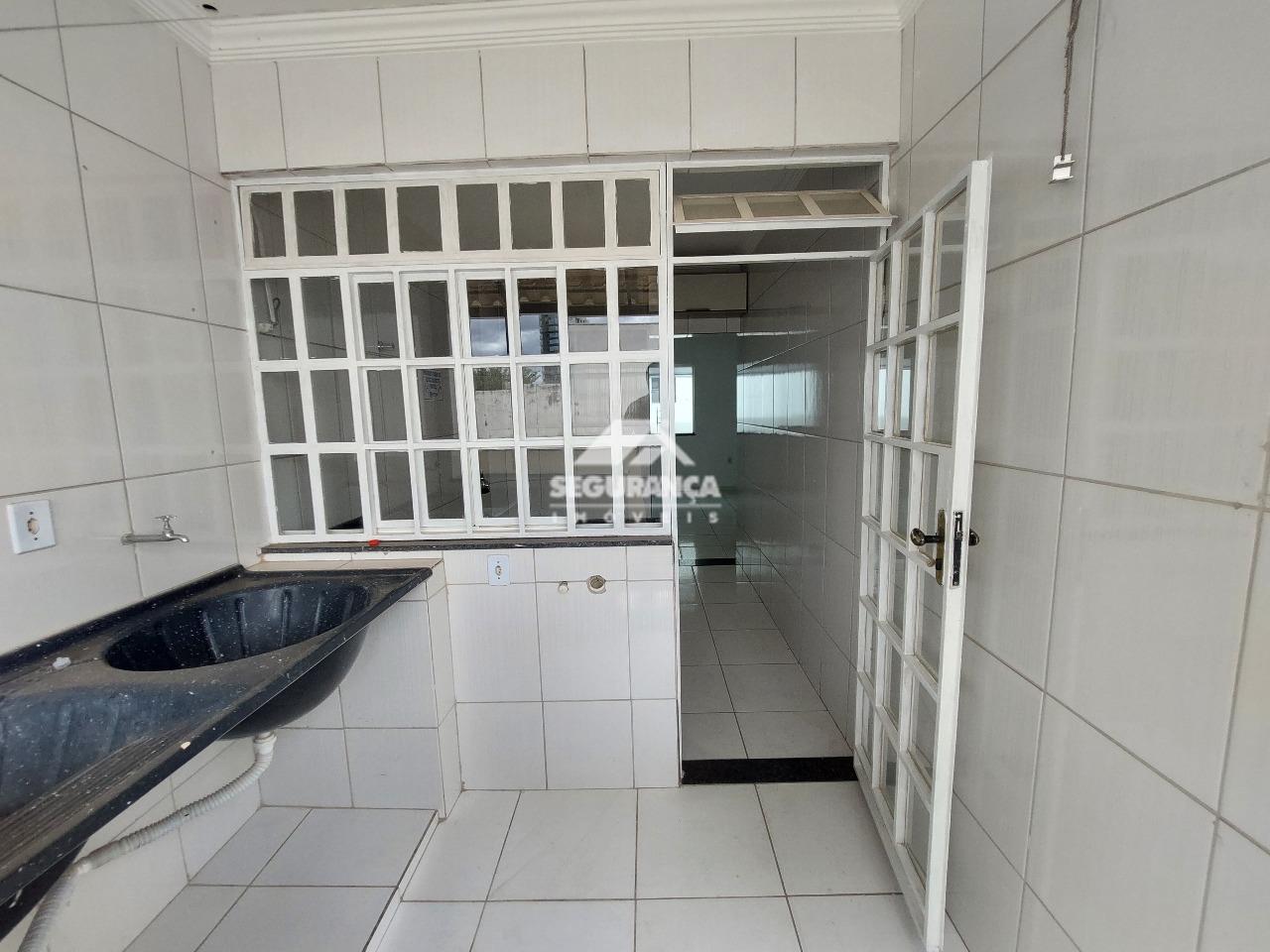 Apartamento à venda no SANTO AGOSTINHO: ÁREA DE SERVIÇO