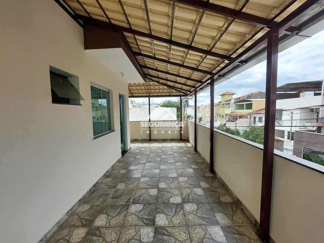 Apartamento à venda no SANTO AGOSTINHO: VARANDA