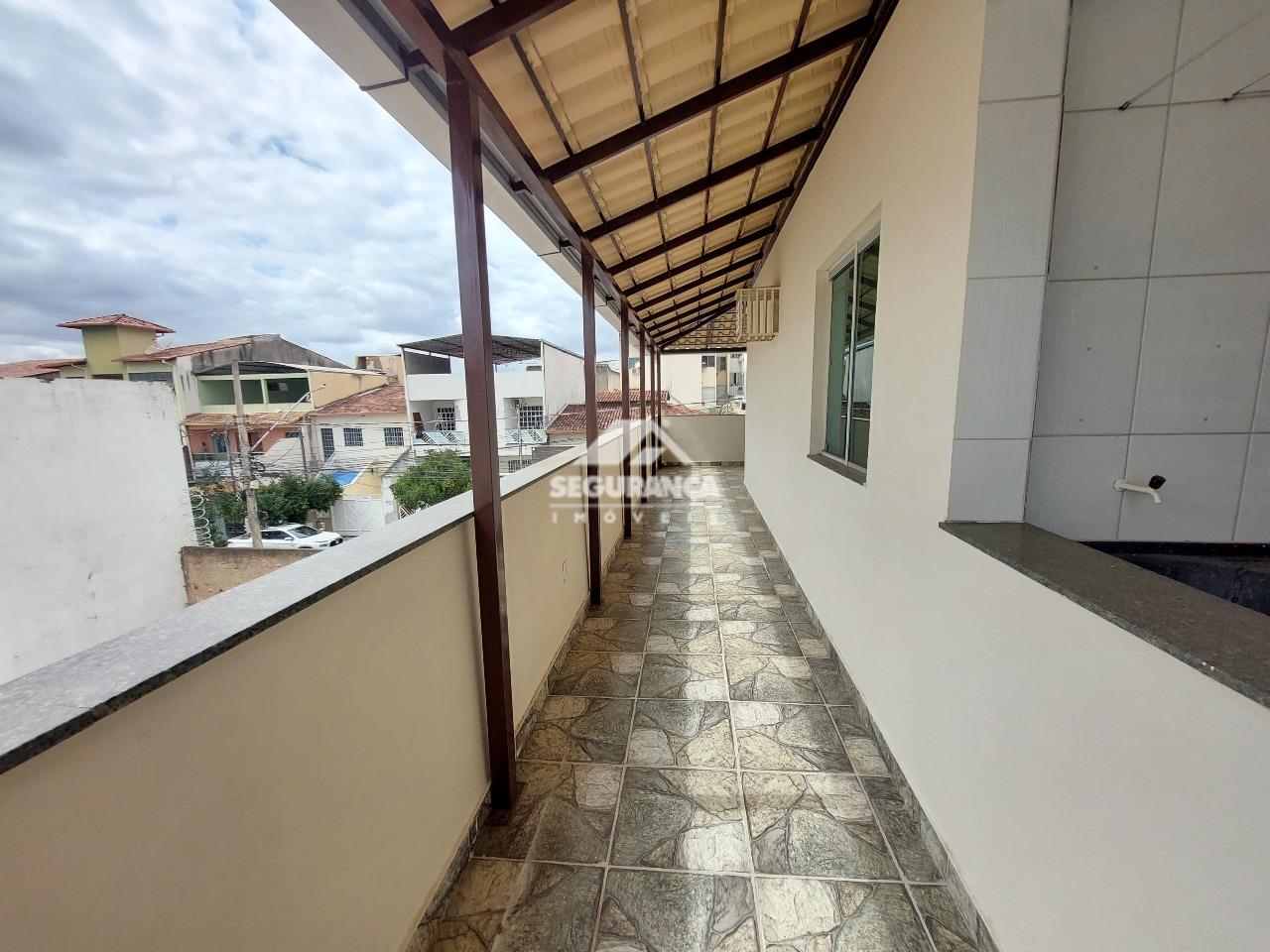 Apartamento à venda no SANTO AGOSTINHO: VARANDA