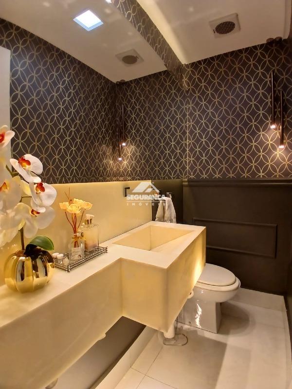 Apartamento à venda no Esplanada: