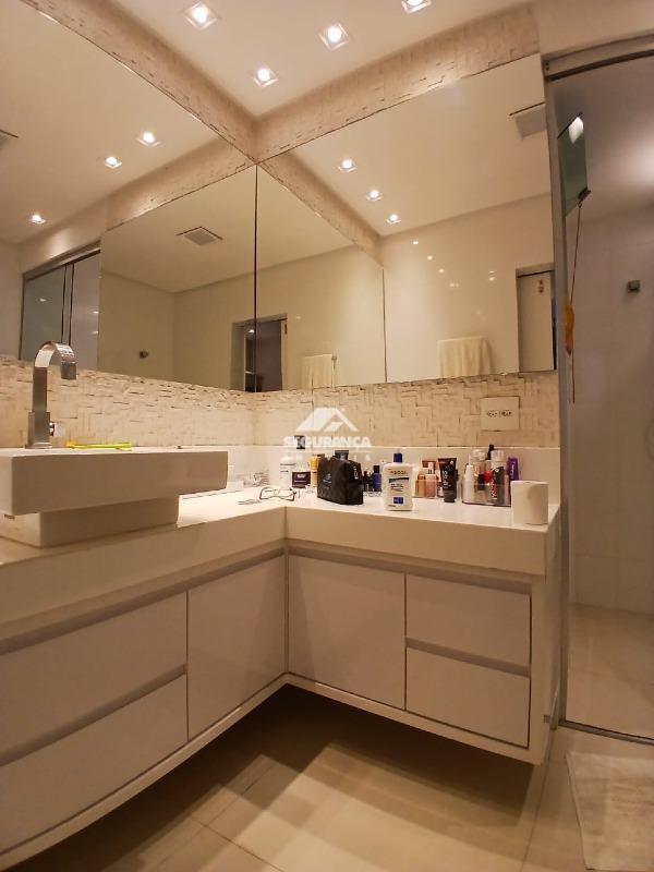 Apartamento à venda no Esplanada: