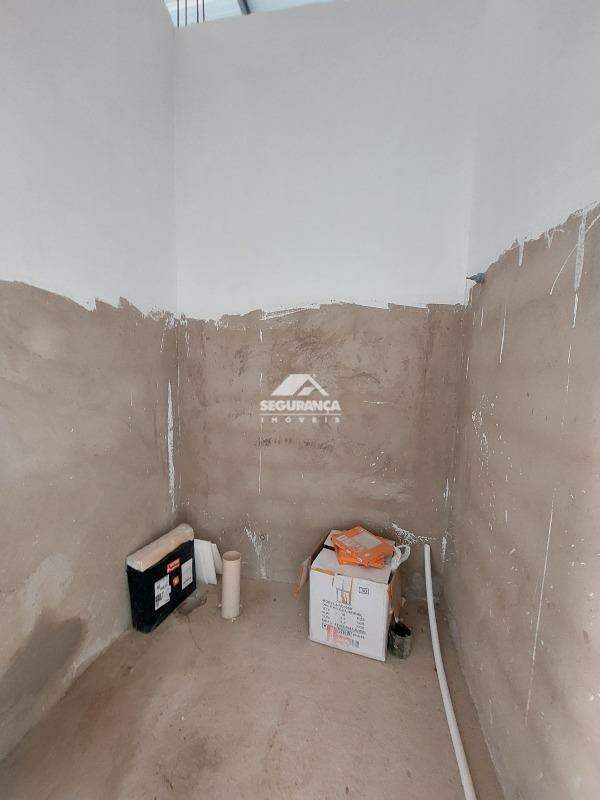 Sala para aluguel no TIRADENTES: BANHEIRO