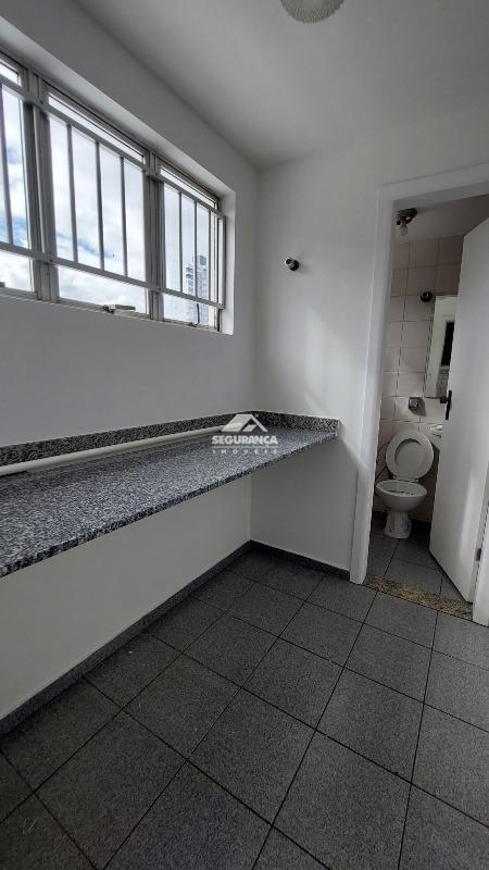 Apartamento à venda no Centro: DCE