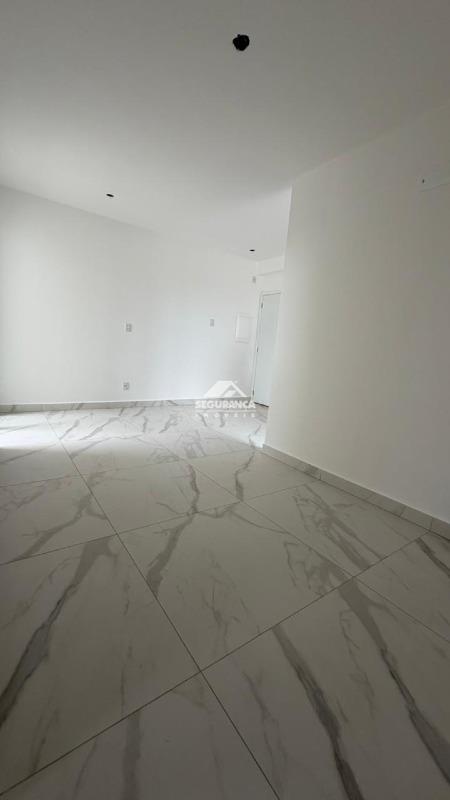 Apartamento à venda no ESPLANADINHA: