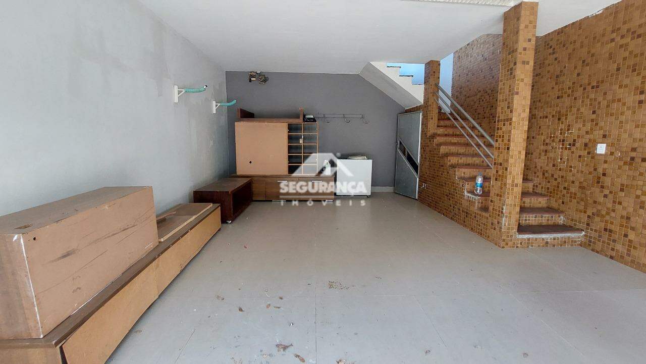 Casa para aluguel no Ilha dos Araújos: GARAGEM