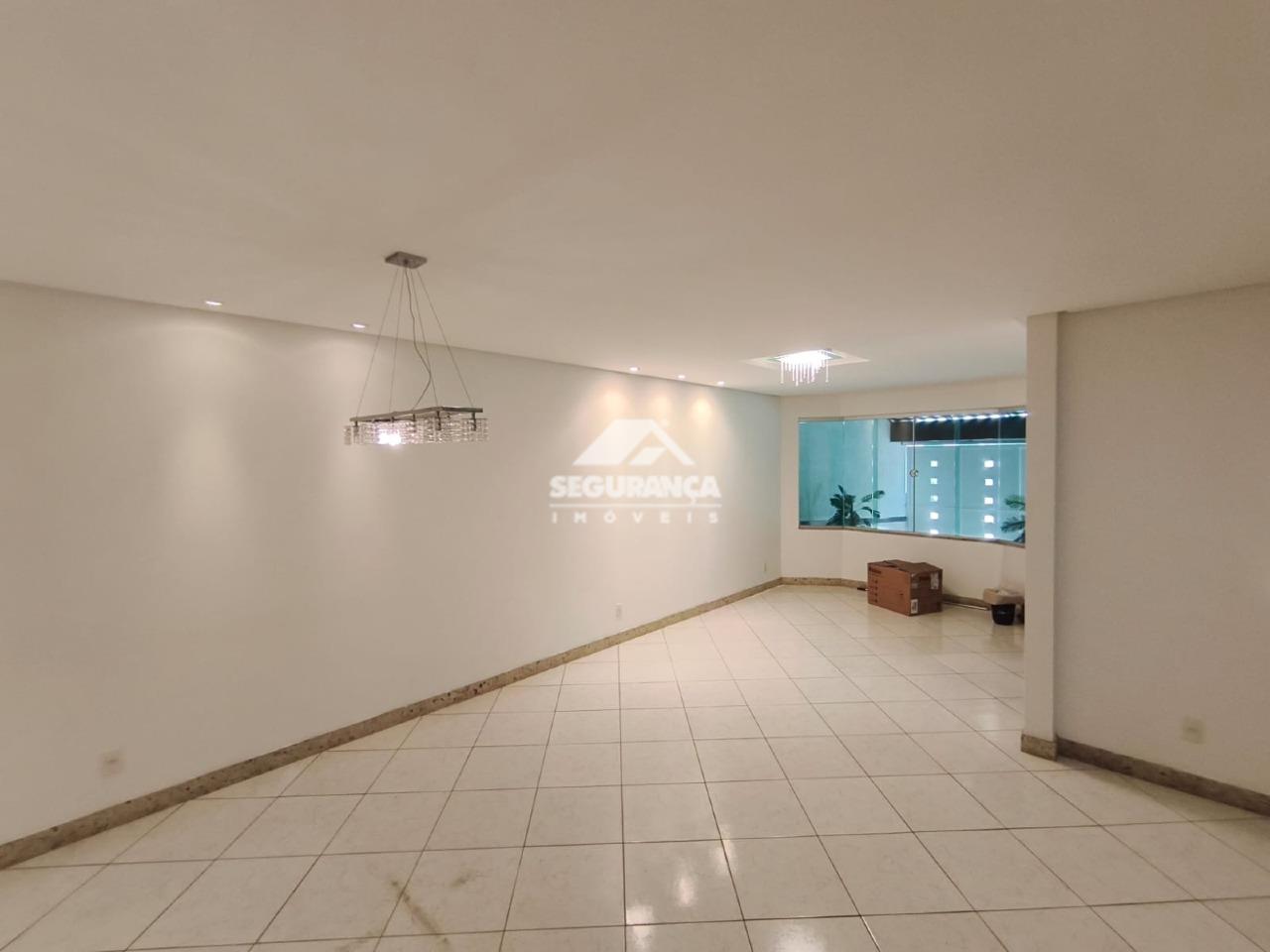 Casa à venda no GRA DUQUESA: 