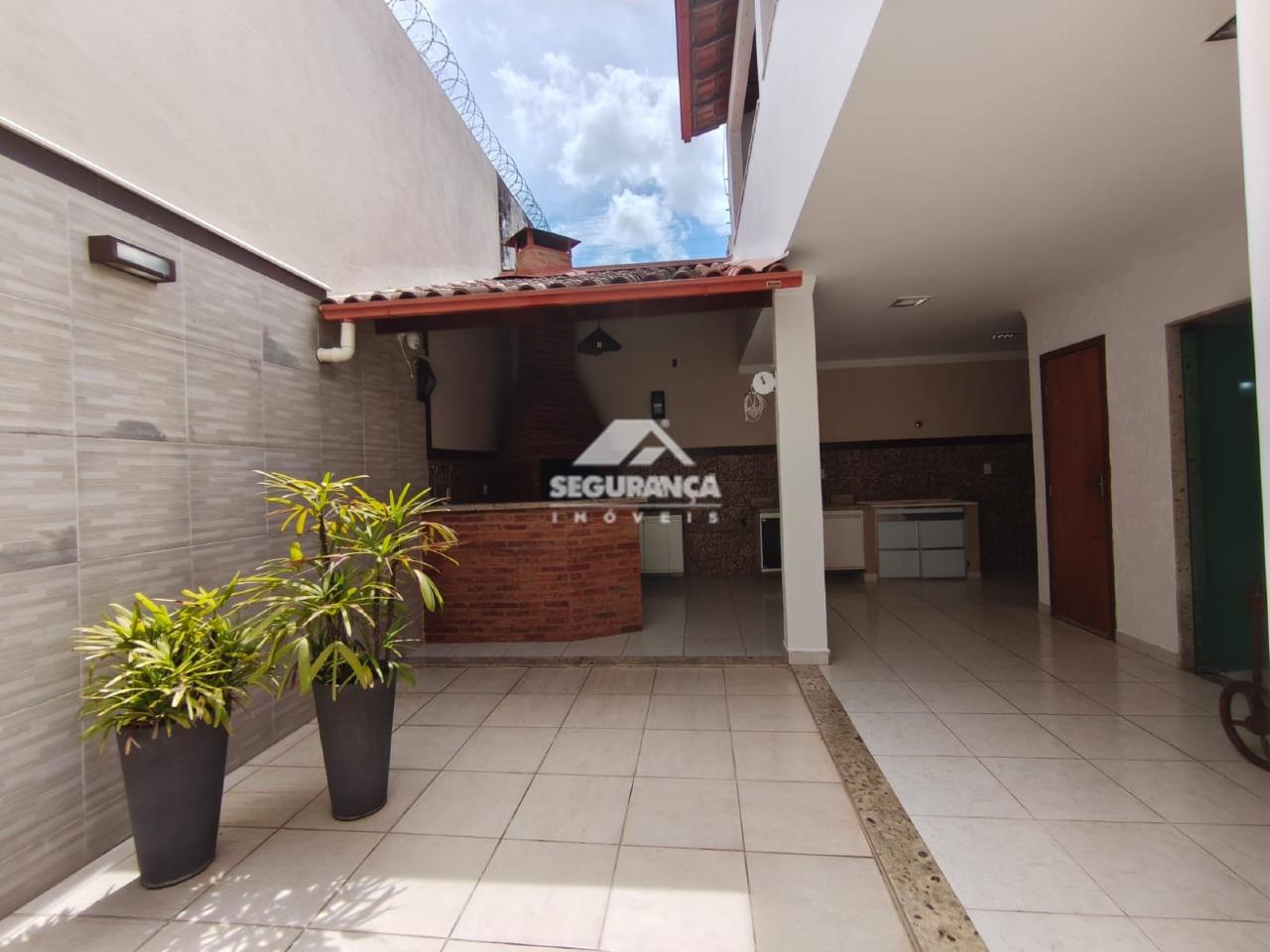 Casa à venda no GRA DUQUESA: 