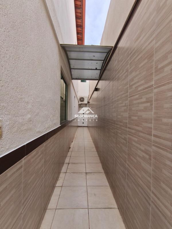 Casa à venda no GRA DUQUESA: 