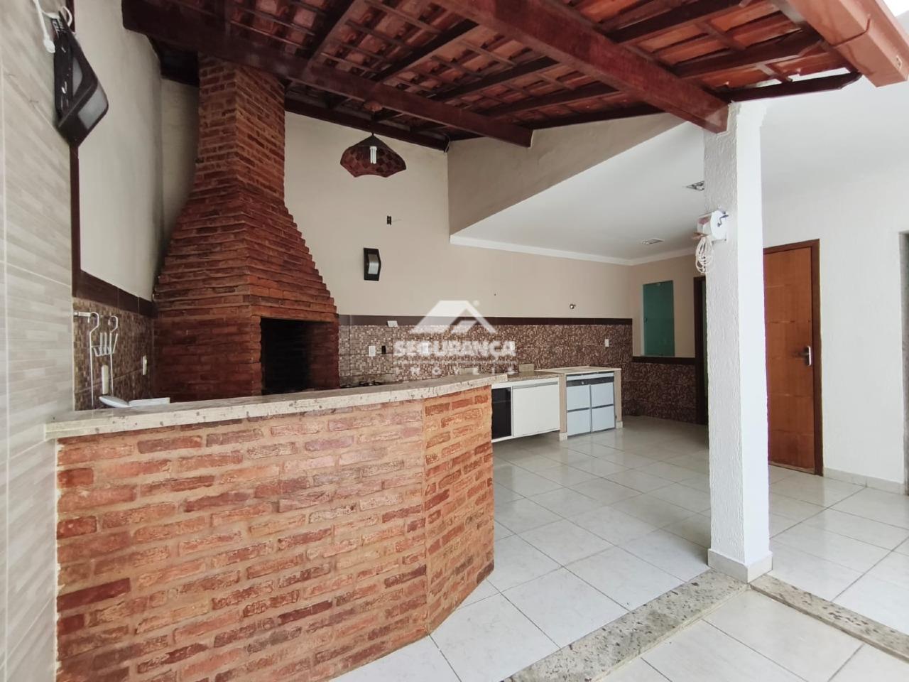 Casa à venda no GRA DUQUESA: 