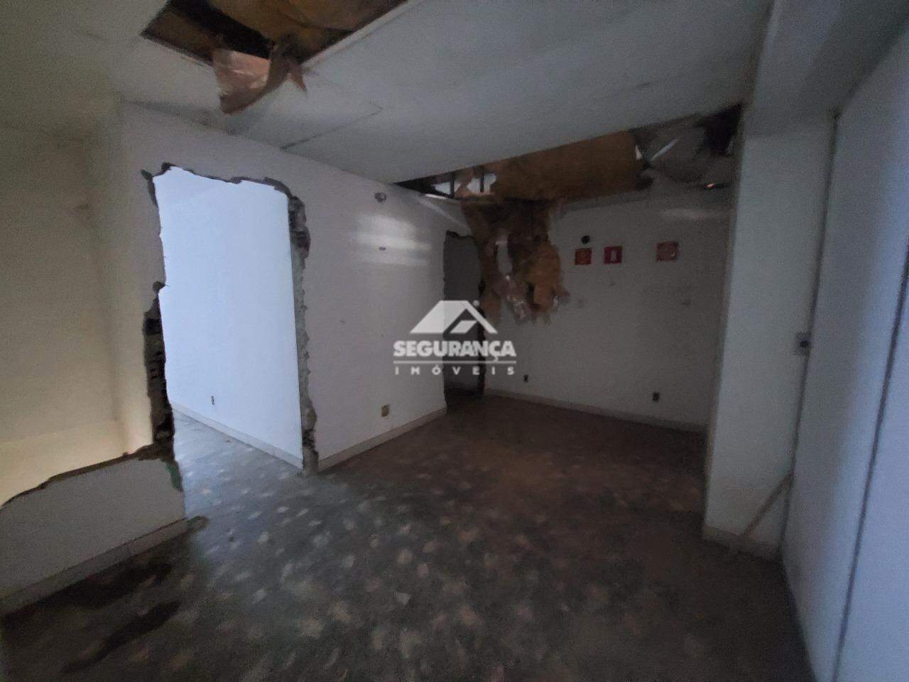 Loja/galpão para aluguel no VILA BRETAS: ESCRITORIO