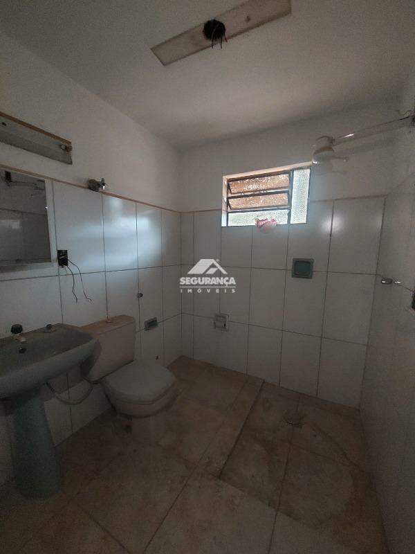 Loja/galpão para aluguel no VILA BRETAS: BANHEIRO (2)