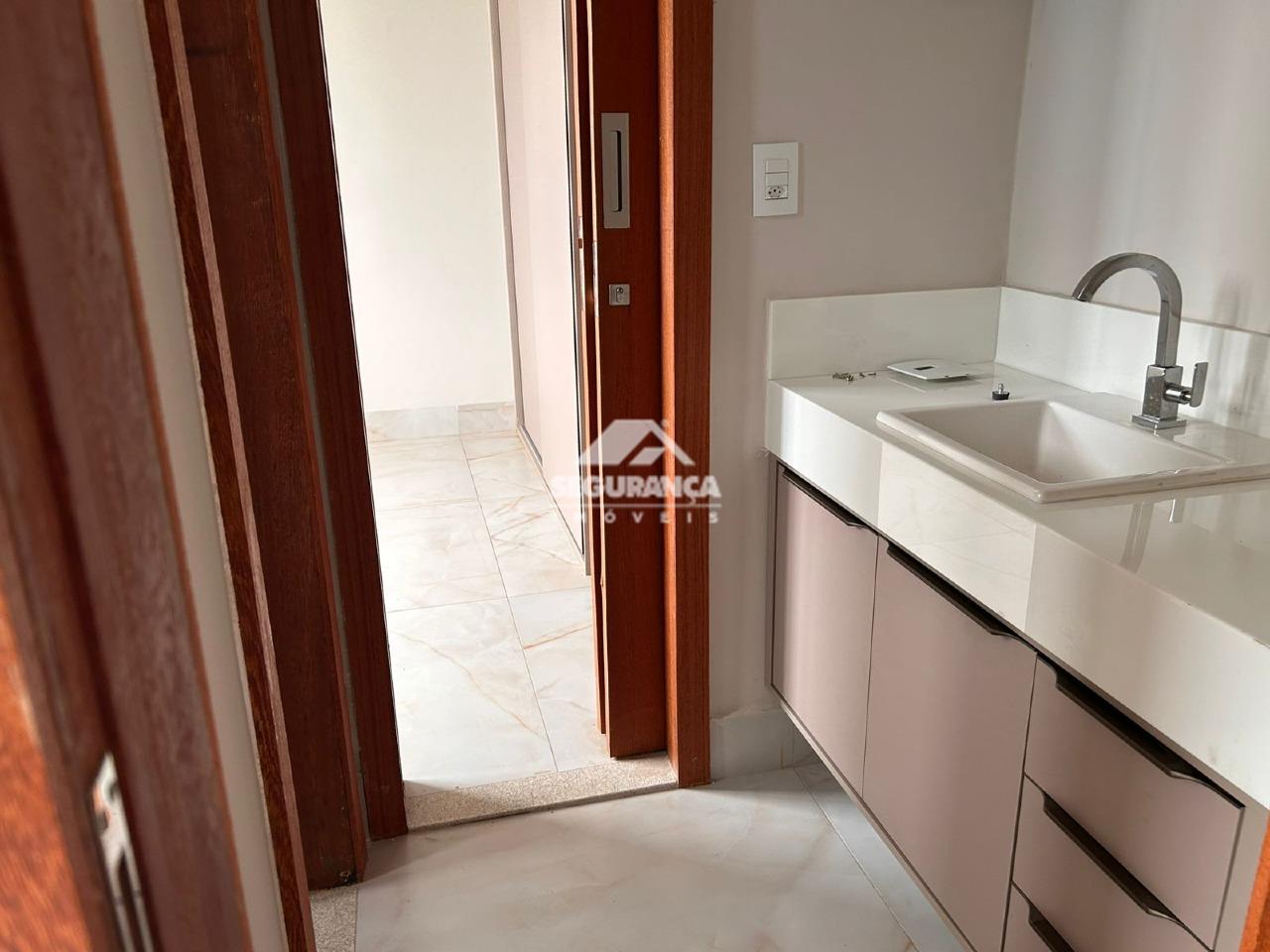 Apartamento à venda no Esplanada: