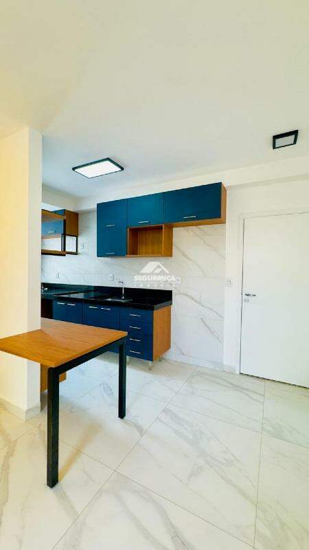 Apartamento à venda no ESPLANADINHA: 