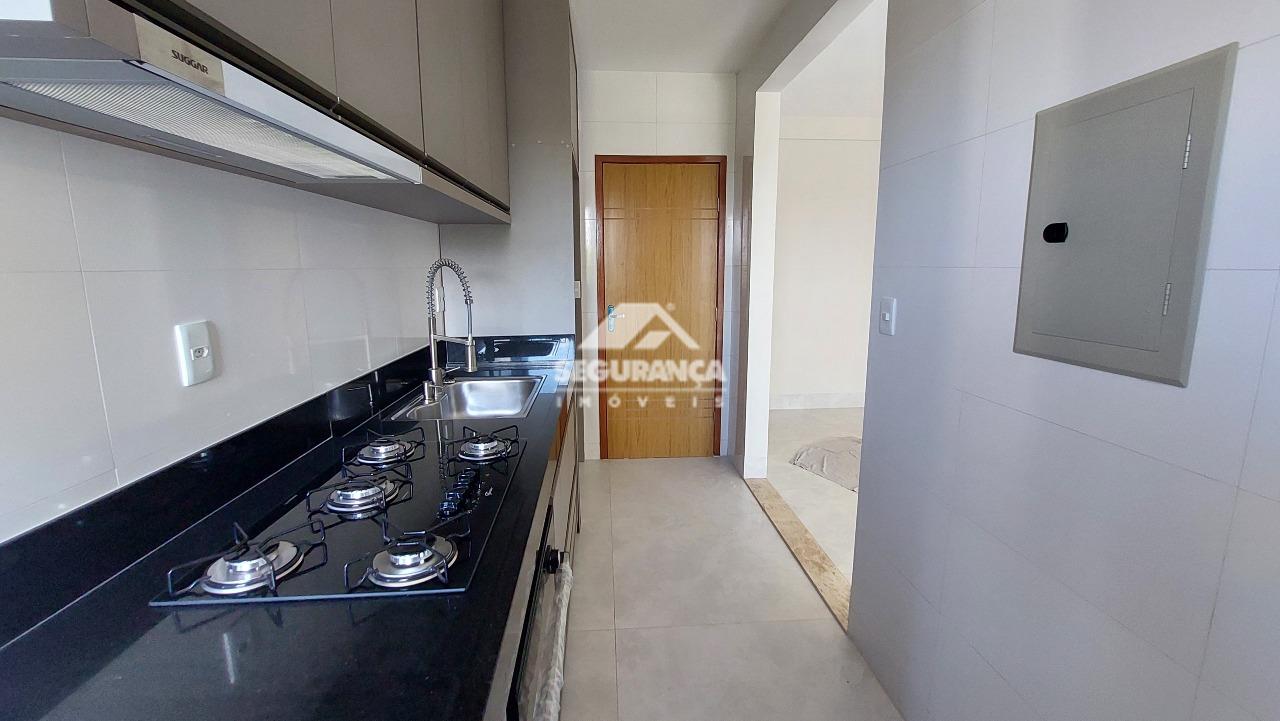 Apartamento para aluguel no Esplanada: COZINHA