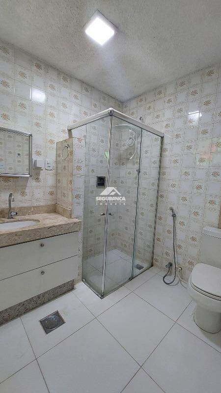 Casa para aluguel no VILA BRETAS: BANHEIRO SUÍTE