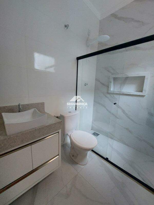 Casa para aluguel no Santa Rita: BANHEIRO SOCIAL